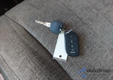 2014 GMC Savana 2500 Work Van from USA, damaged, VIN 1GTW7FCA5E1911097